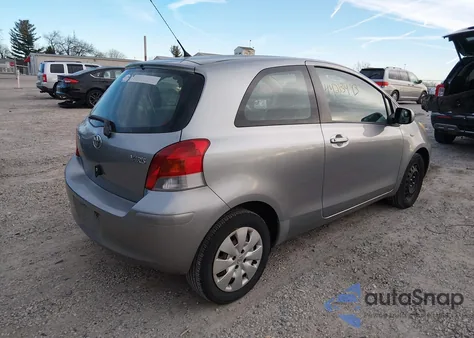 2010 Toyota Yaris z USA, uszkodzony, nr VIN JTDJT4K32A5306437